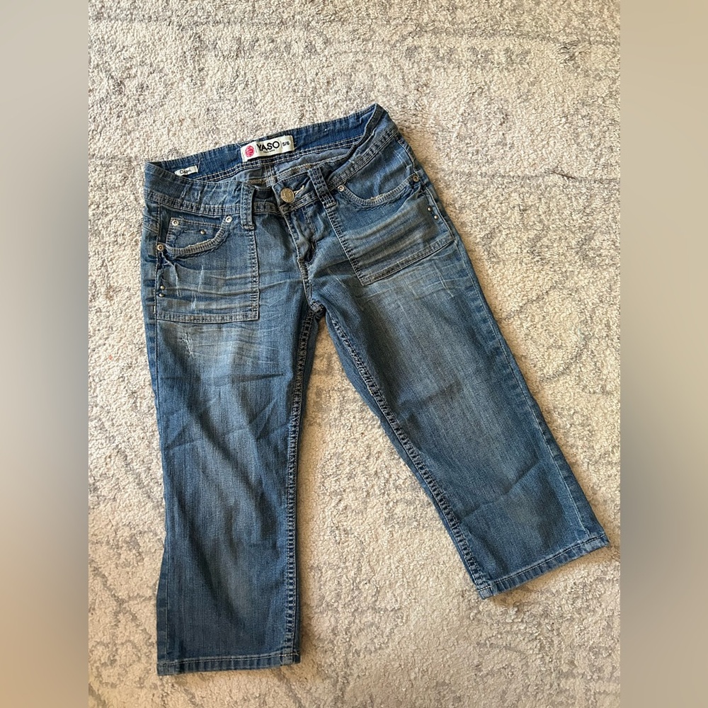 Blue Capri Cropped Jeans with Medium Wash Sz 5 YASO Y2K